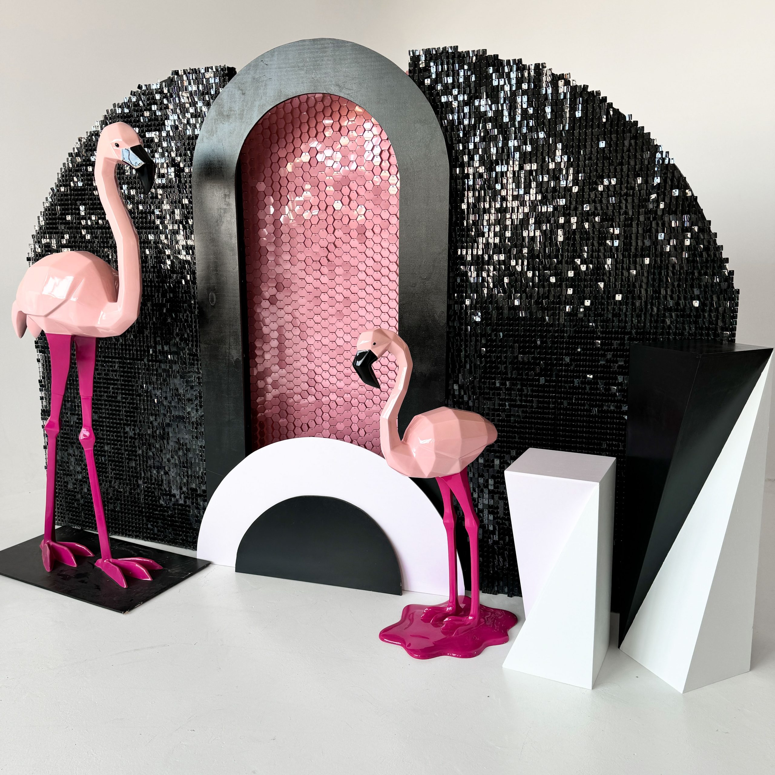 Šviesiai rožiniai flamingai - Image 11